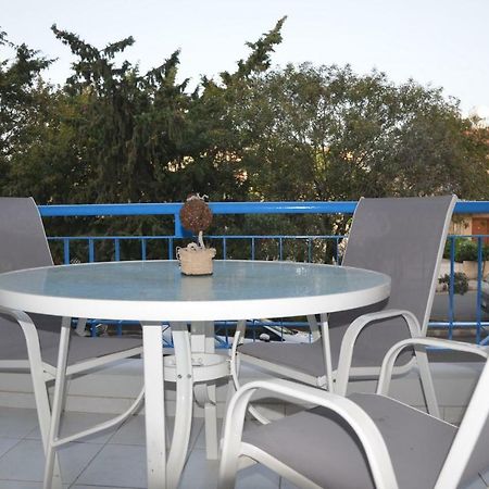 Iris Village Paphos Eksteriør billede